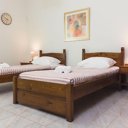 Liofyto House Private Garden Apartment Platanias  Exterior photo