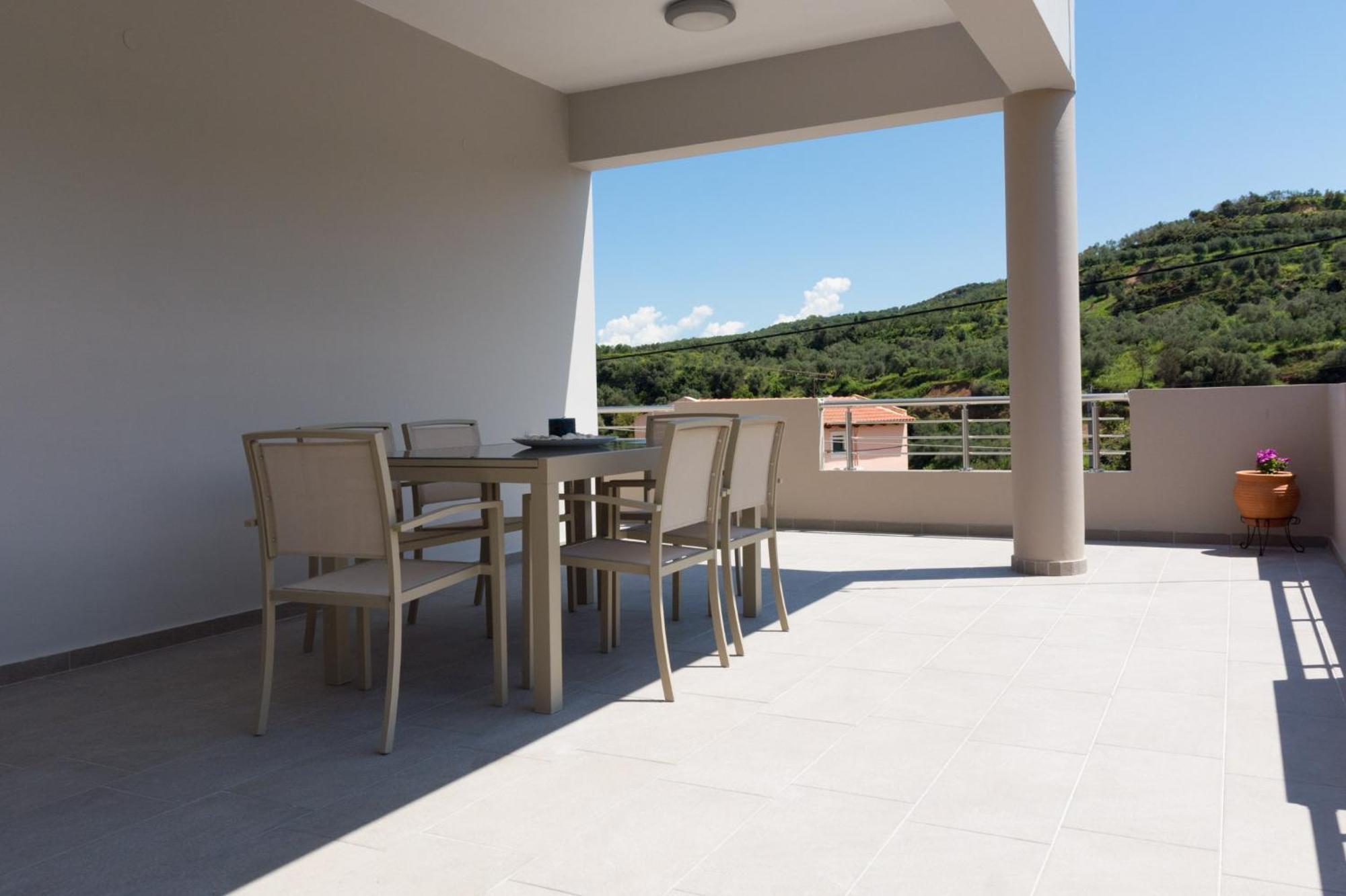 Liofyto House Private Garden Apartment Platanias  Exterior photo
