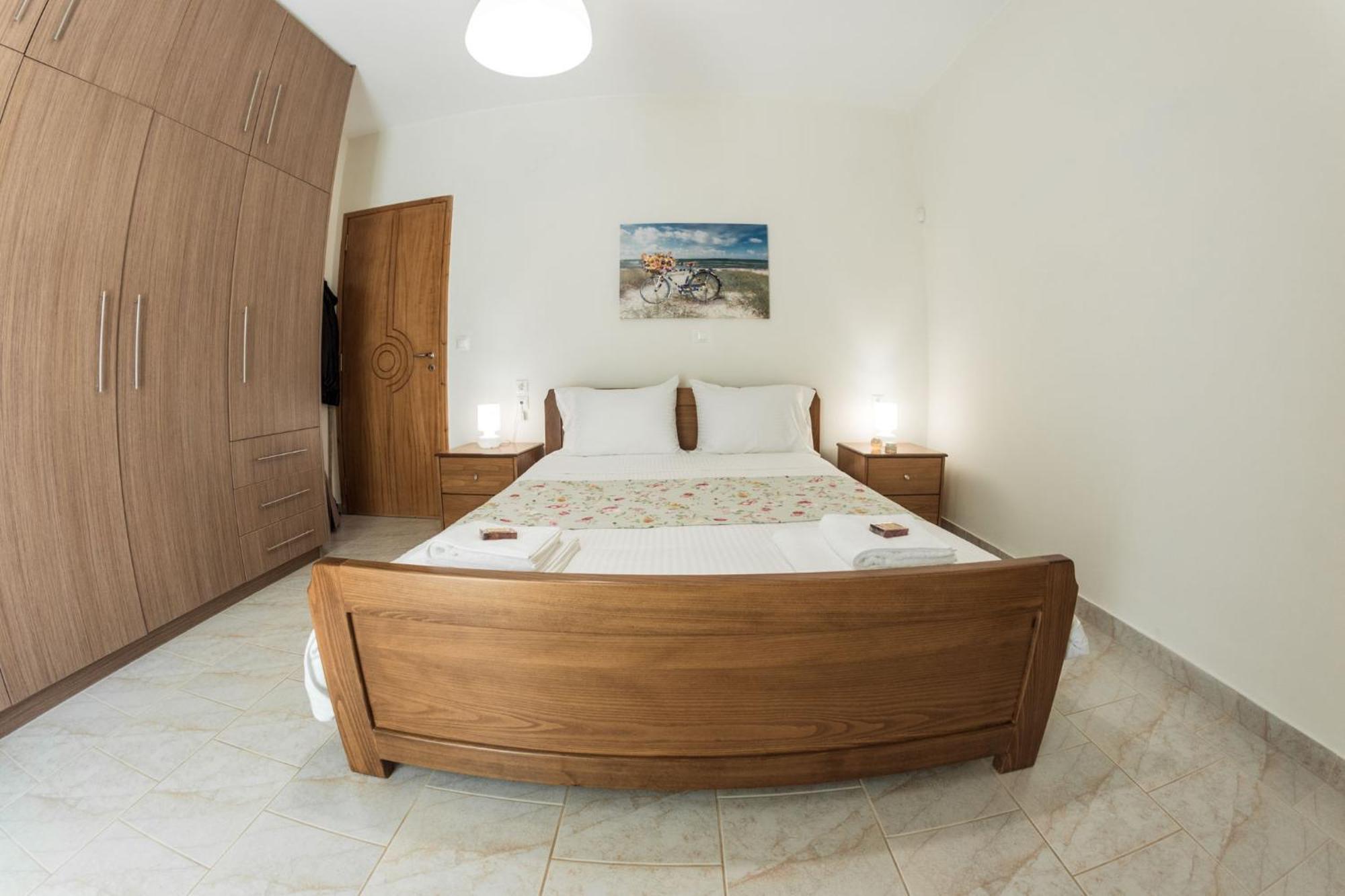 Liofyto House Private Garden Apartment Platanias  Exterior photo